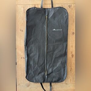 Moose Knuckles Black Garment Bag/ Garment Cover